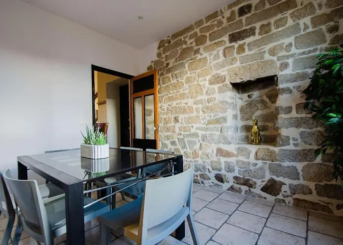 Casamea - Spacieux, Clim, Famille & Apartmán *